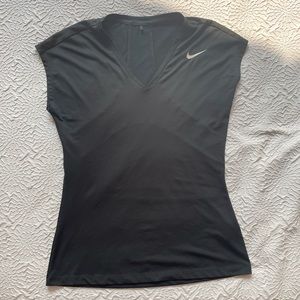 Nike Women’s Golf Shirt ⛳️
